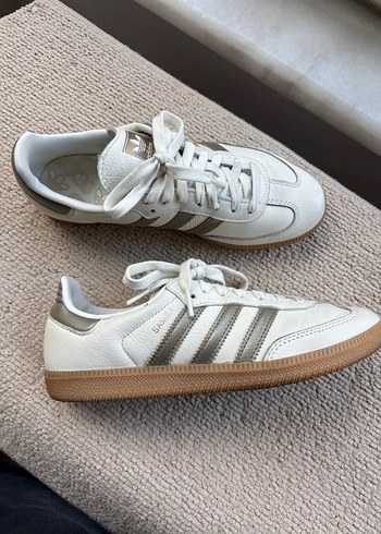 Adidas 38