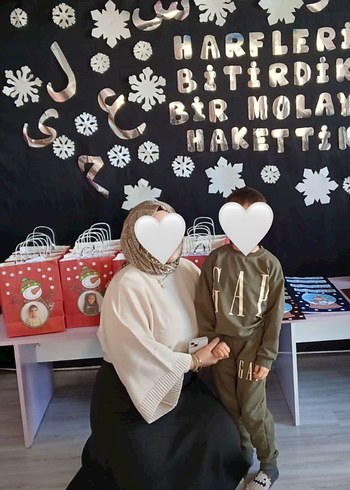 Salaş Kesim Bej Kadın Triko Kazak - Görsel 4