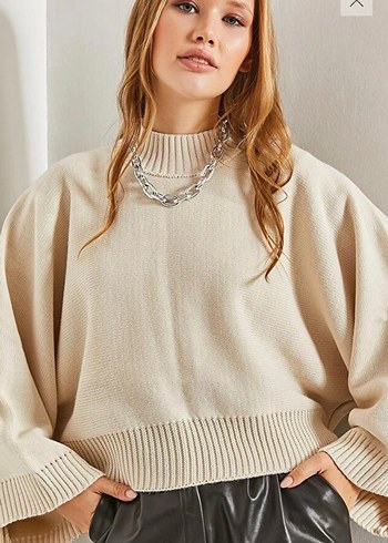 Salaş Kesim Bej Kadın Triko Kazak - Görsel 3