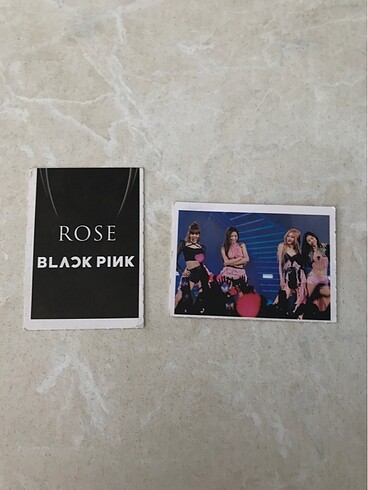  Jisoo ve Rose fotokart