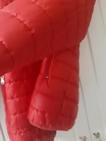 Kirmizi mont - Görsel 7