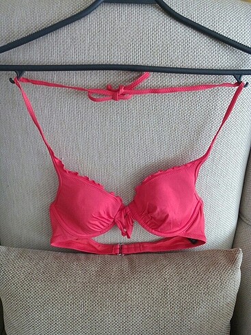 H&M Şık dizayn kırmızı bikini üstü