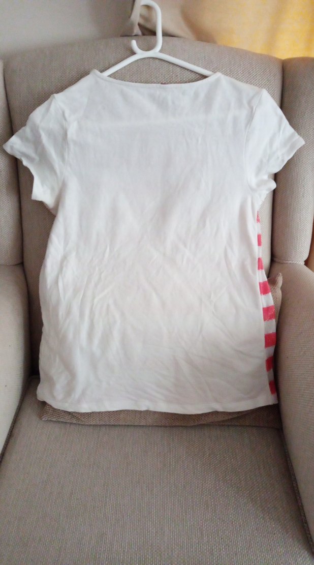 Pembe Çizgili Önü Pullu Tişört - Görsel 5