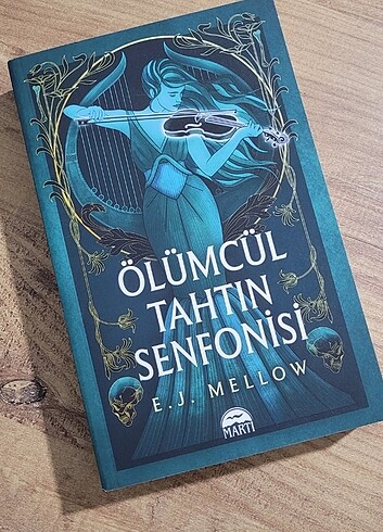 Ölümcül tahtın senfonisi 