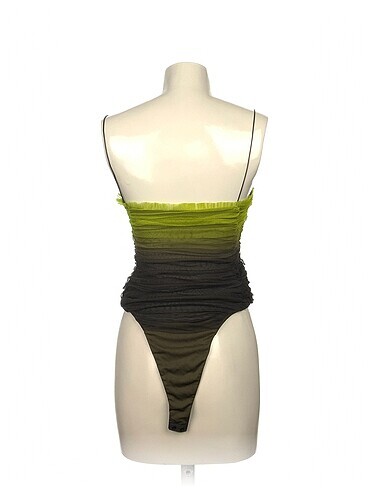 xs Beden Zara Bluz %70 İndirimli.