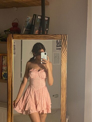 Toz pembe elbise