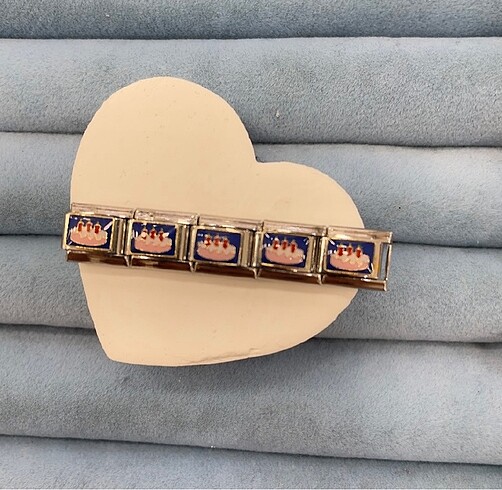 Nomination charm