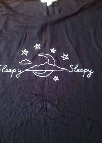 Siyah Nakışlı Pamuklu  Tişört - Görsel 2