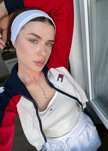 Tommy hırka orj