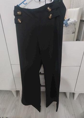 Düğmeli Siyah Kadın Kumaş Pantolon