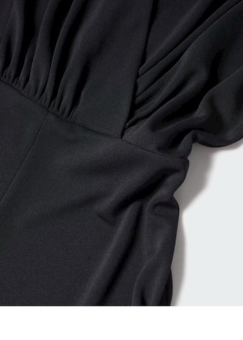 Siyah V Yaka Drapeli Kadın Tulum - Görsel 3