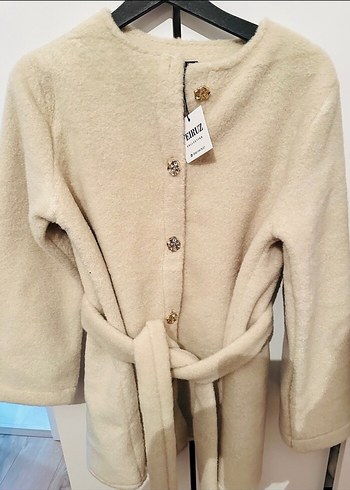 Bej Düğmeli Ceket - Görsel 5