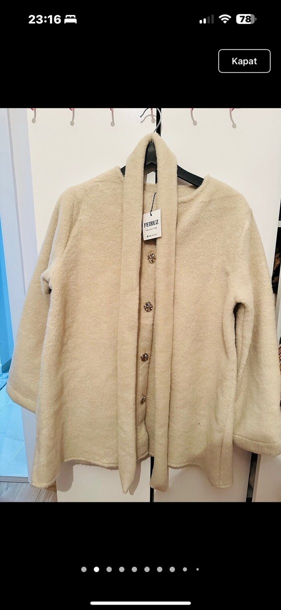 Bej Düğmeli Ceket - Görsel 2