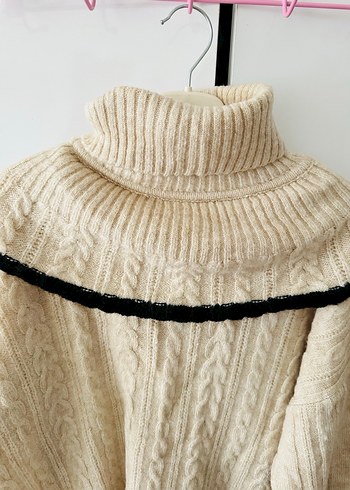Krem Yüksek Yakalı Örgü Kadın Kazak - Görsel 3