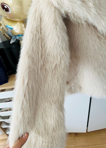 Bej Kadın  Kürk - Görsel 3