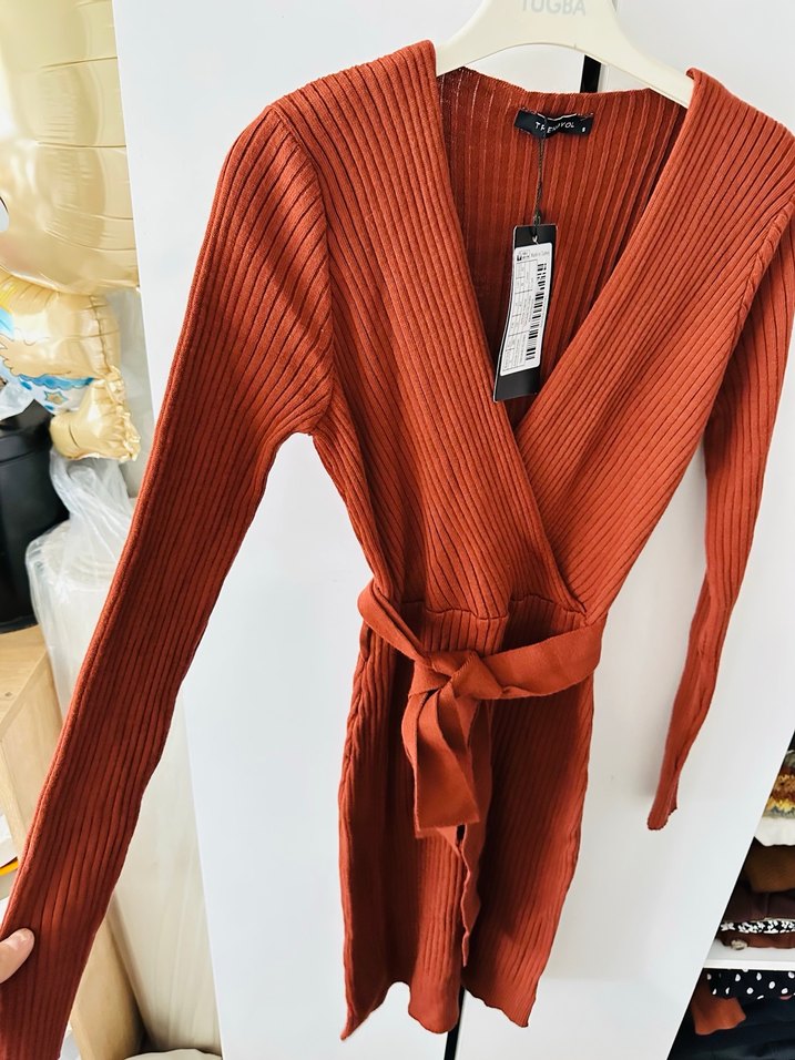 Taba V Yaka midi Triko Elbise - Görsel 4