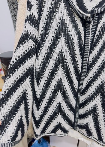 Siyah - krem  Zebra Desenli Kadın Triko Hırka - Görsel 2