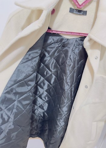 Düğmeli krem Kadın mont - Görsel 4