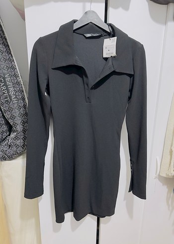 Siyah Düğmeli mini kol detaylı Kadın Elbise - Görsel 4