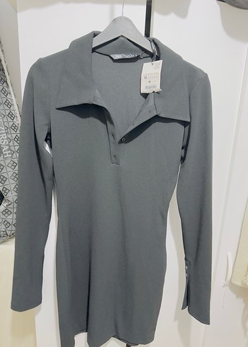 Siyah Düğmeli mini kol detaylı Kadın Elbise - Görsel 8