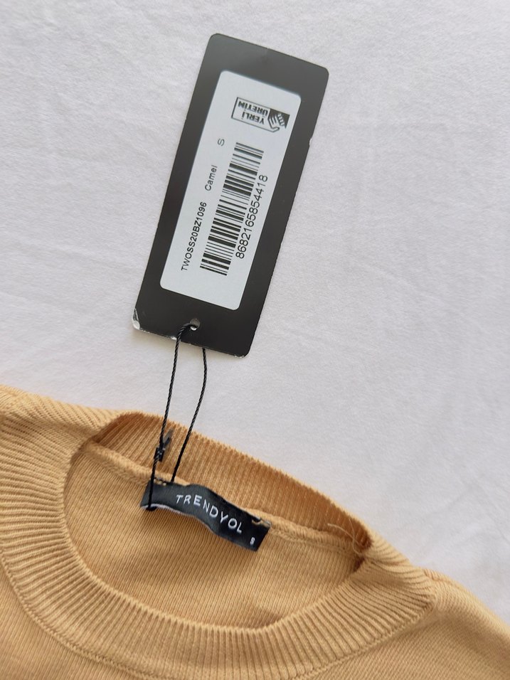 Kısa süveter - Görsel 2