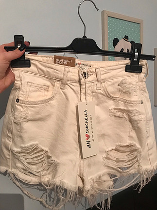 H&M etiketli yüksek bel şort