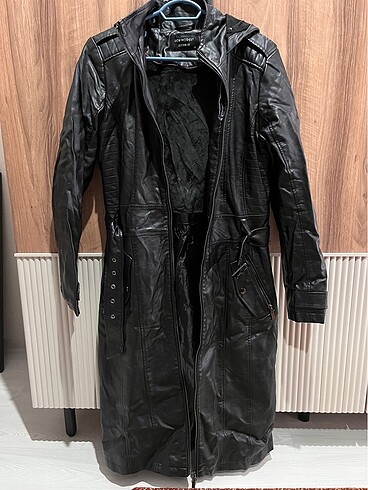 LC Waikiki Deri ceket