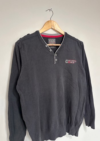 Siyah Düğmeli Erkek Pamuklu Kazak - Görsel 3