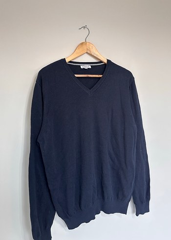 Siyah V Yaka Erkek Yün Kazak - Görsel 3