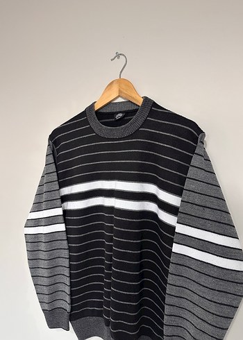 Gri Çizgili Örgü Erkek Kazak - Görsel 2