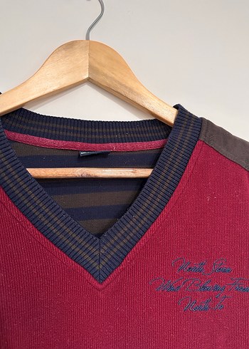 Bordo V Yaka Erkek Çocuk Triko Kazak - Görsel 4