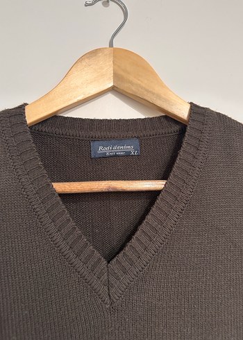 Erkek Kahverengi V Yaka Örme Süveter - Görsel 4