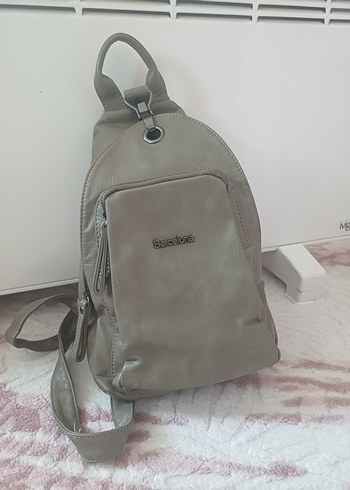 Bej Deri Kadın Sırt Çantası - Görsel 3