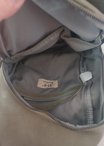 Bej Deri Kadın Sırt Çantası - Görsel 7