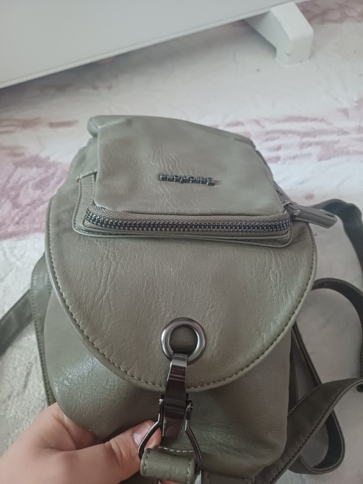 Bej Deri Kadın Sırt Çantası - Görsel 5