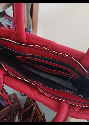 Prada Kırmızı Deri Kadın Çanta Fermuarlı - Görsel 3