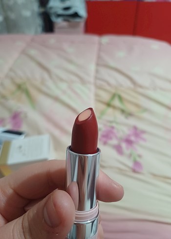 Avon Hydramatic Shine Ruj - Görsel 3