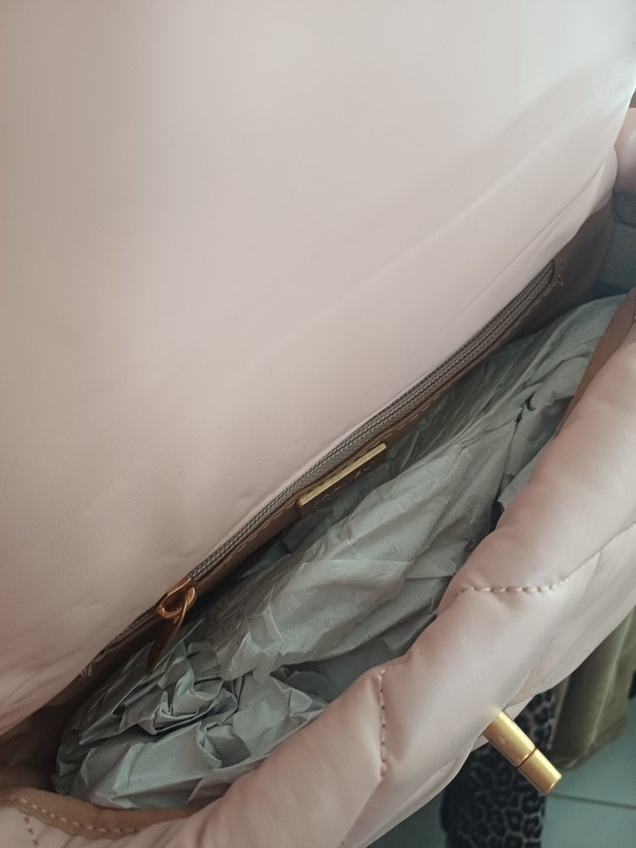 Pembe Zincir Detaylı Kadın Saten Çanta - Görsel 5