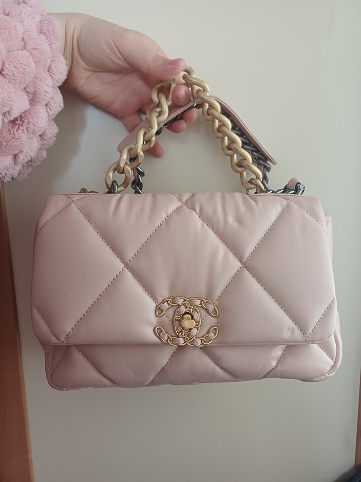 Pembe Zincir Detaylı Kadın Saten Çanta - Görsel 2