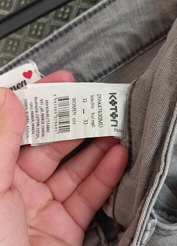 32 Beden gri Renk Yırtık Kot Pantalon