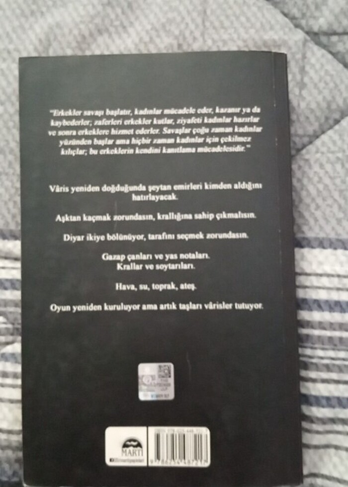 Krallar ve soytarıları (CİLTSİZ) - Görsel 2