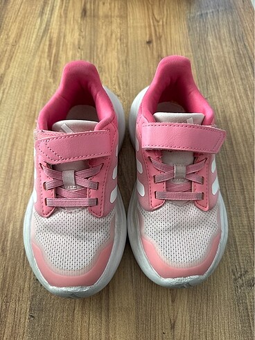 Adidas çocuk spor ayakkabı