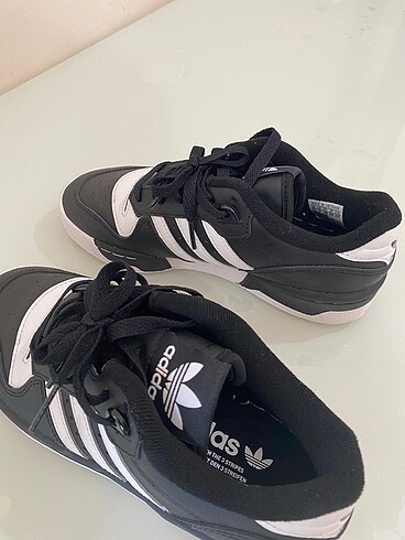38 Beden Adidas spor ayakkabı