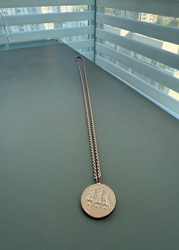 Diğer Rose Gold Renk Zincir Detaylı Kolye