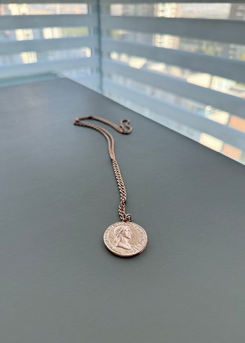  Beden Rose Gold Renk Zincir Detaylı Kolye