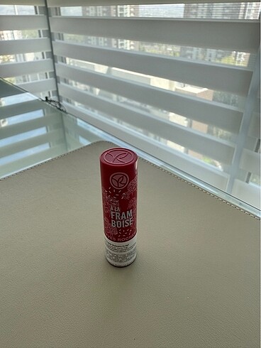 Yves Rocher Dudak Balsamı