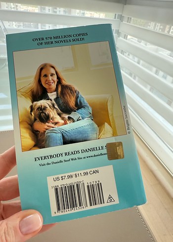 Sisters - Kitap - Görsel 3