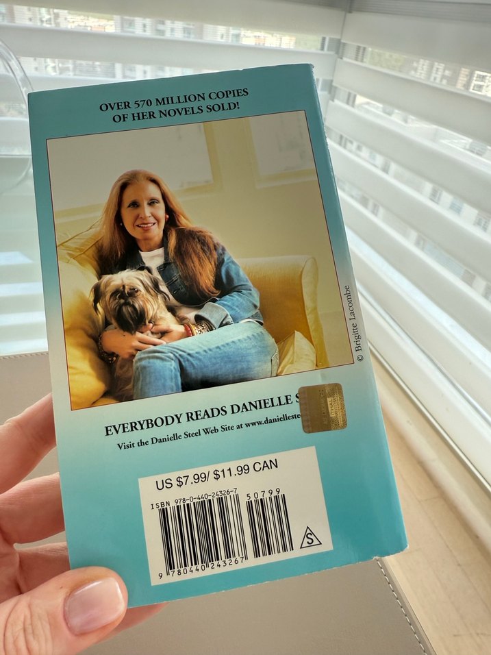 Sisters - Kitap - Görsel 3