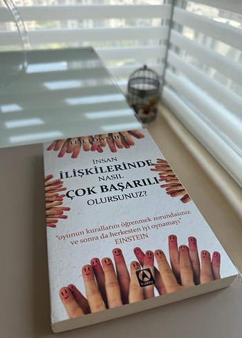 İnsan İlişkilerinde Nasıl Çok Başarılı Olursunuz? - Kitap