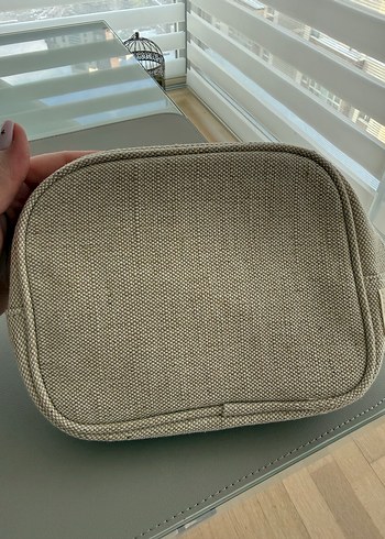 Caudalie Makyaj Çantası - Görsel 4